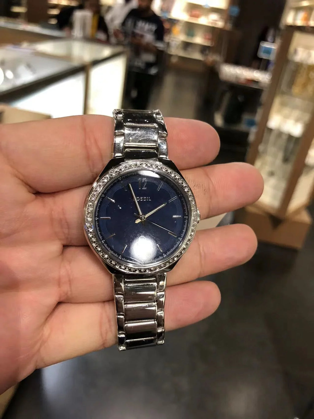 Date BQ3843 Fossil Watch Three-Hand Steel Stainless Ashtyn