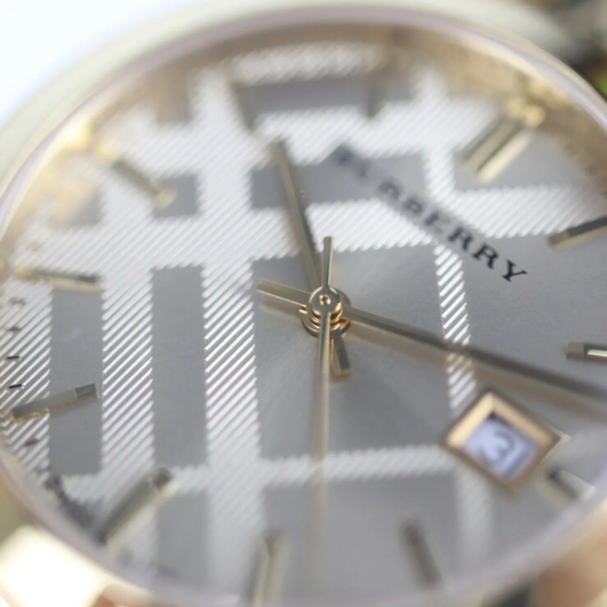THE (Like steel BU9145 Pre-Owned CITY BURBERRY New) watch stainless Burberry gold
