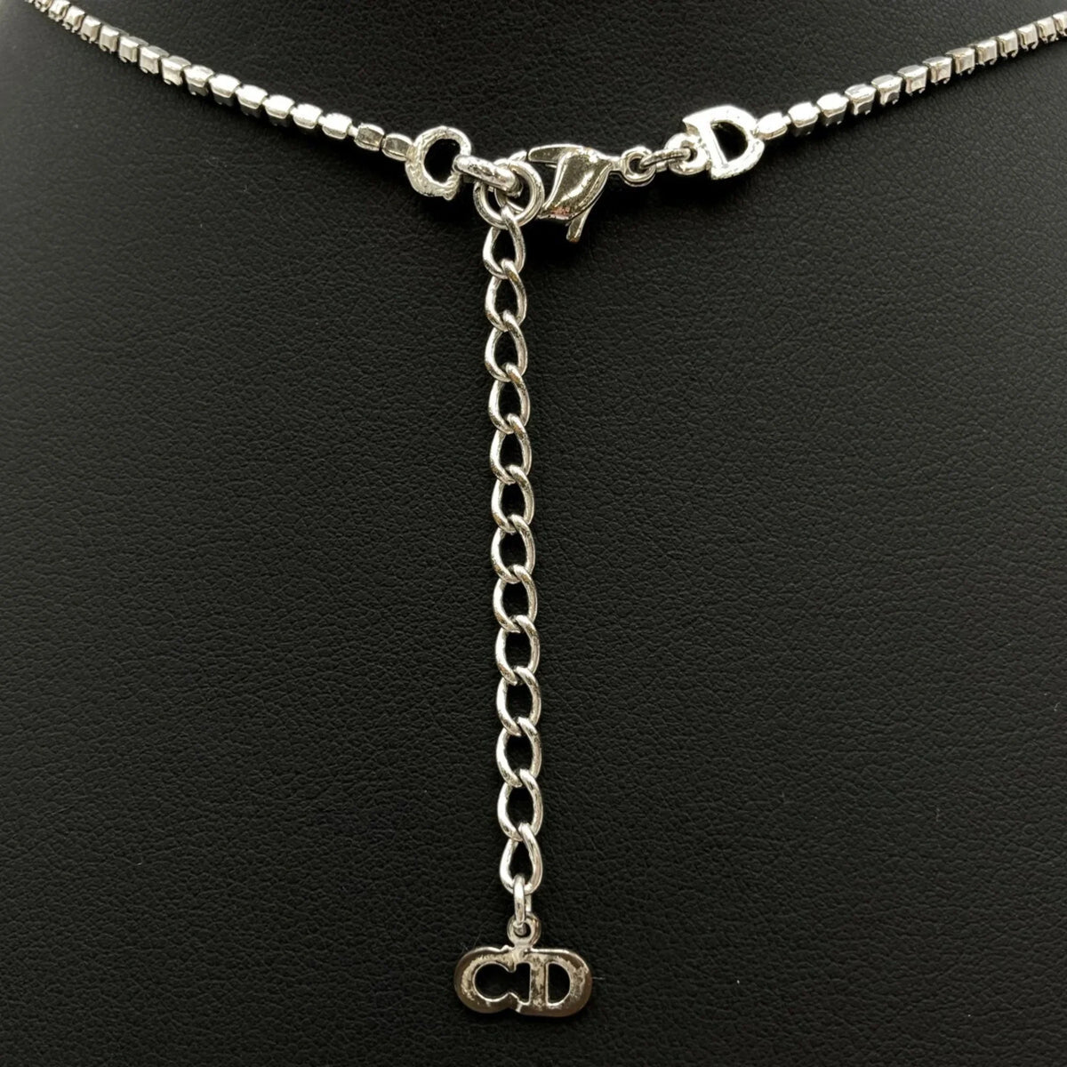 Pre-Owned Color Dior Christian (Good) IT1TZZH18V36 Silver Women's Rhinestone Necklace Plate