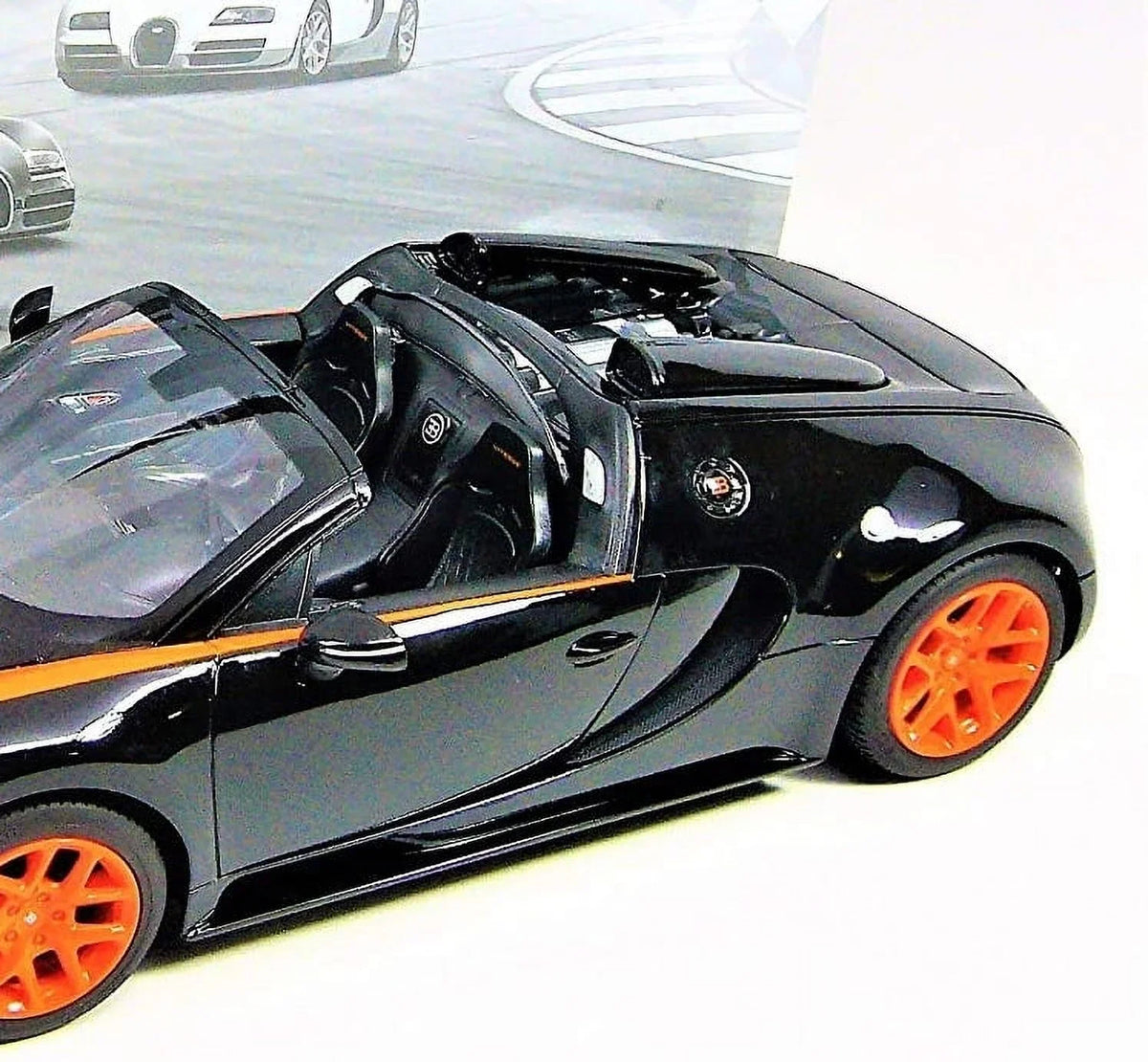 Vitesse Bugatti Car Wonder Licensed Black/Orange Model Grand Wheels Sport RC - Veyron 1:14