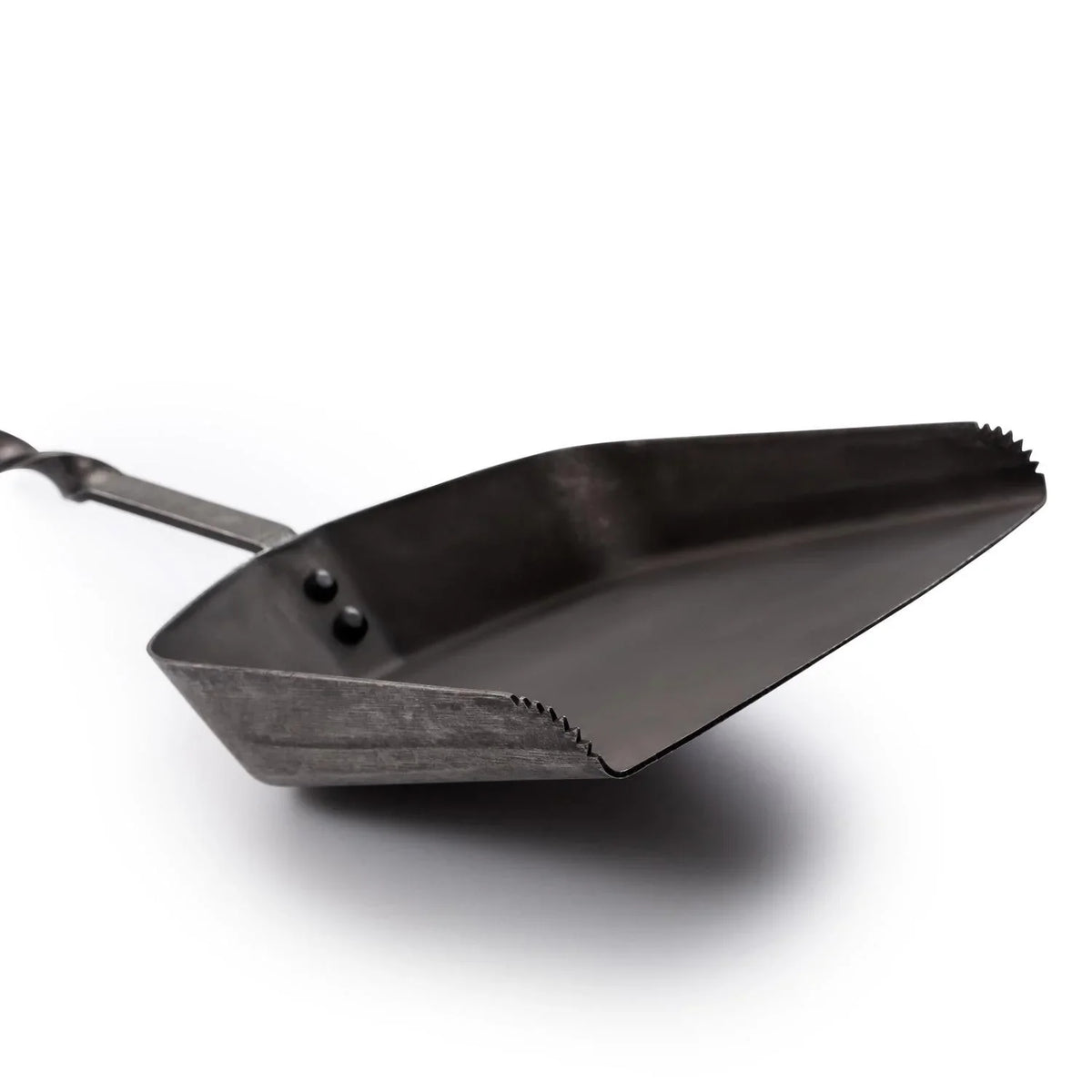Shovel Barebones Cowboy Grill Coal