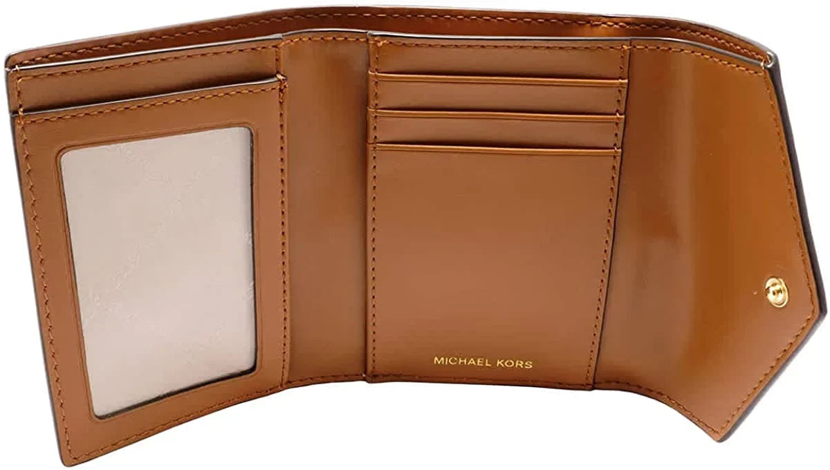 '- Carmen Envelope Signature Medium Ladies Tri-Fold Vanilla/Acorn Logo Kors Wallet Michael