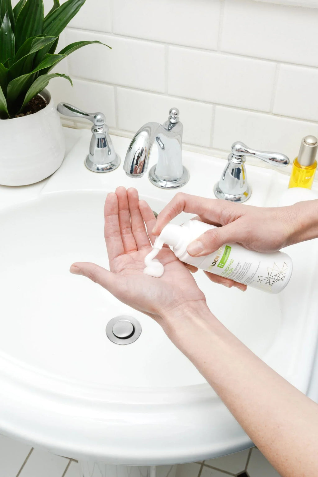 Clarifying Wash, oz MD Facial fl Detox Goldfaden 4