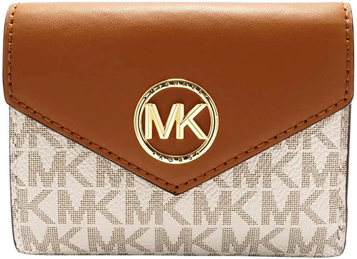 '- Carmen Envelope Signature Medium Ladies Tri-Fold Vanilla/Acorn Logo Kors Wallet Michael