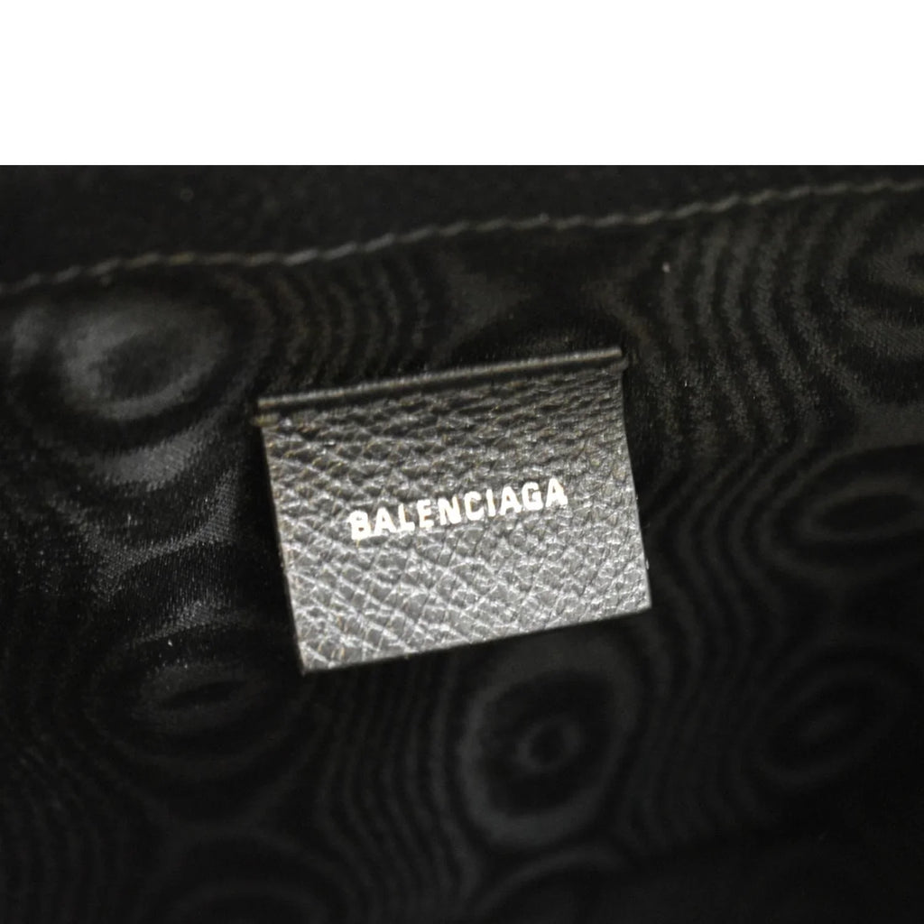 Tb Shoulder Pre-owned Red Leather BURBERRY Bag Lola