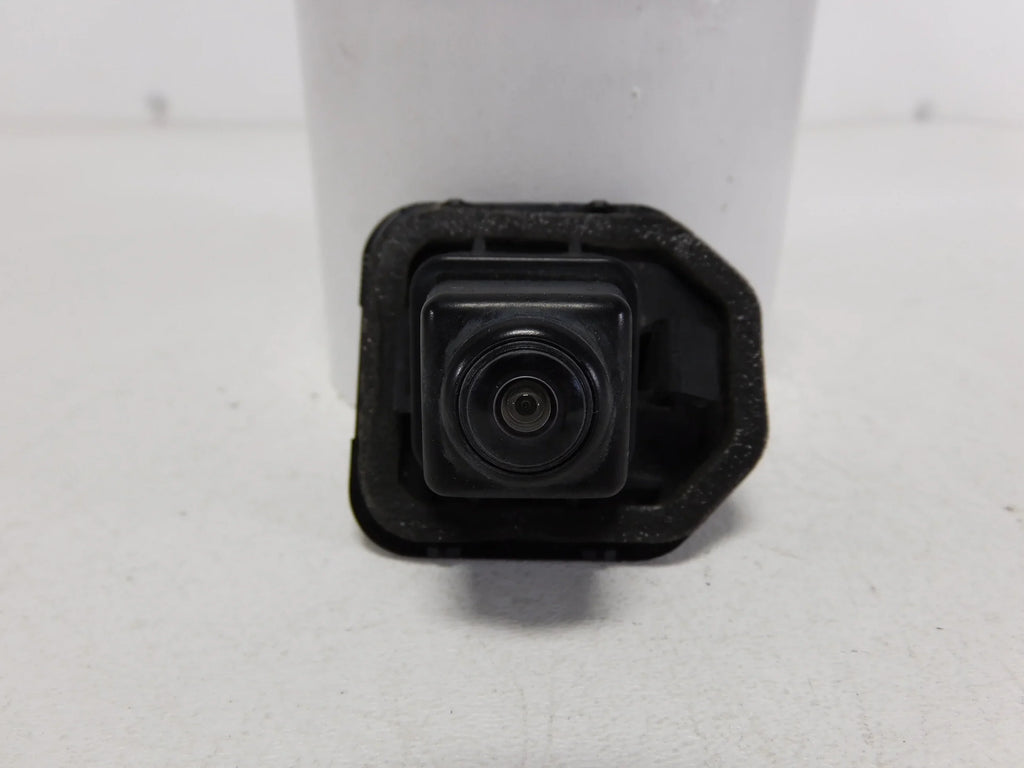 Backup Pre-Owned (Good) OEM Nissan View LKQ Rear Camera Rogue 16-20