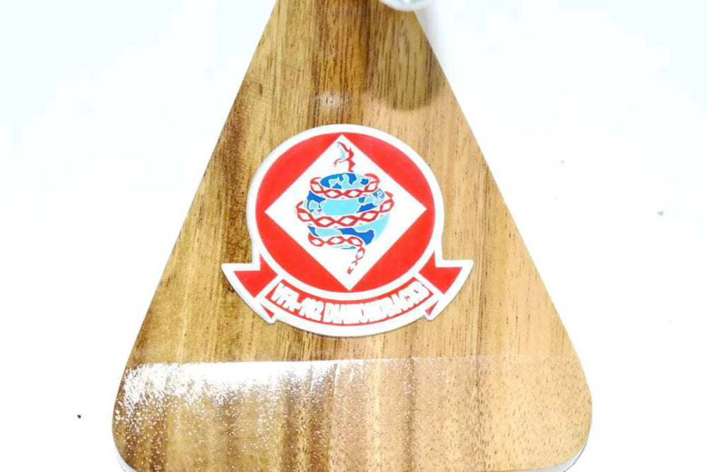 Model, VFA-102 Navy, Scale, (18) Diamondbacks F/A-18F Fighter/Attack (2005) Mahogany, 1/40th