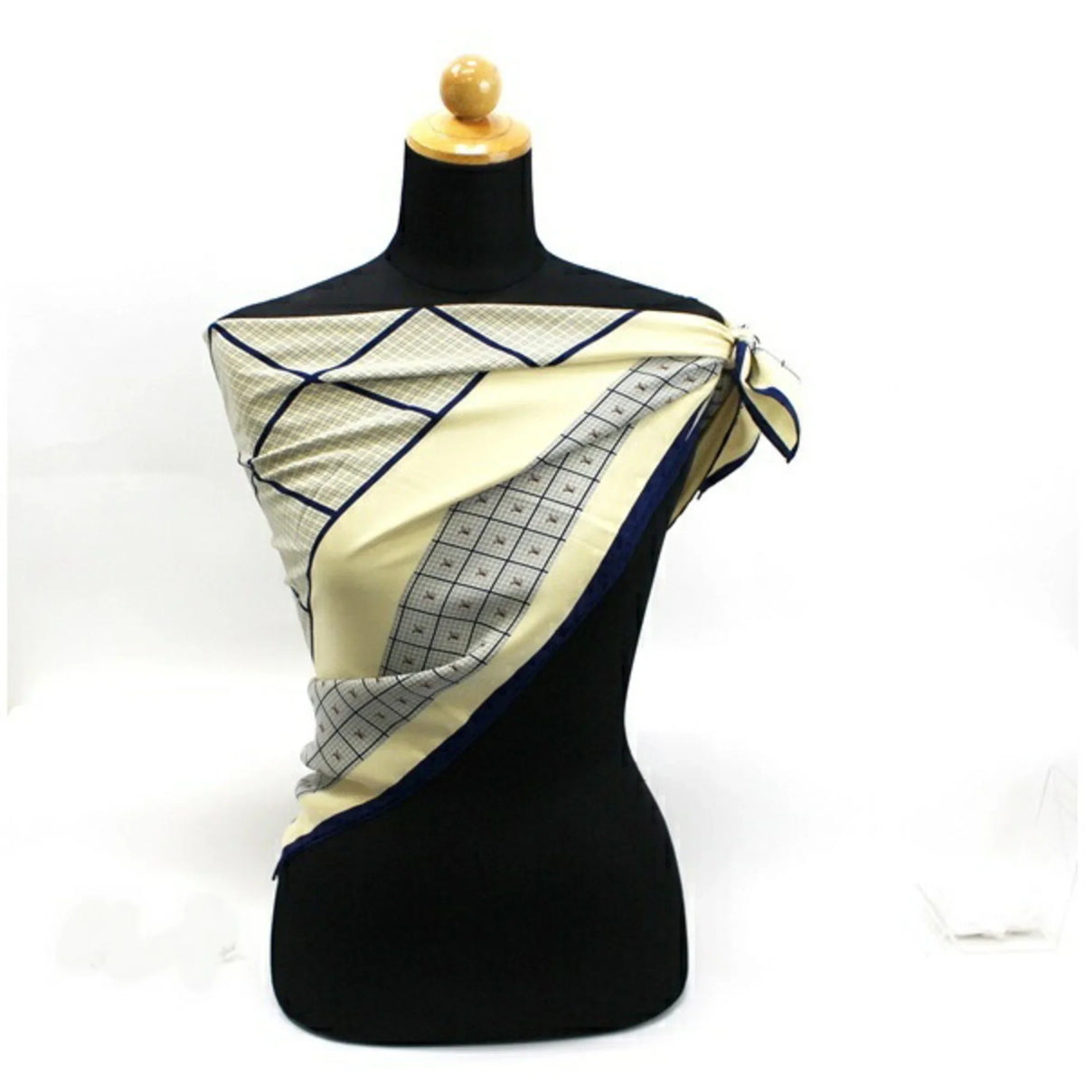 (Good) Scarf Pre-Owned Muffler Women's Beige