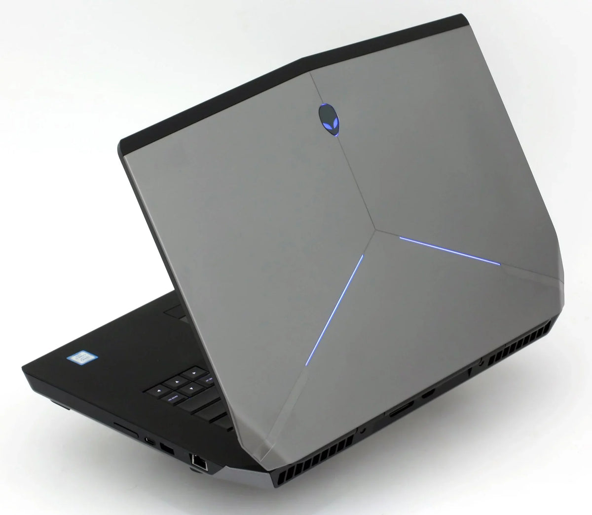 16GB A NVIDIA Laptop R2 10 FHD GeForce 970M 15.6-Inch Recertified ) Grade Alienware Windows ( 500GB Gaming 3GB, 2.6Ghz, HD, RAM, Home Core i7-6700HQ 15 GTX