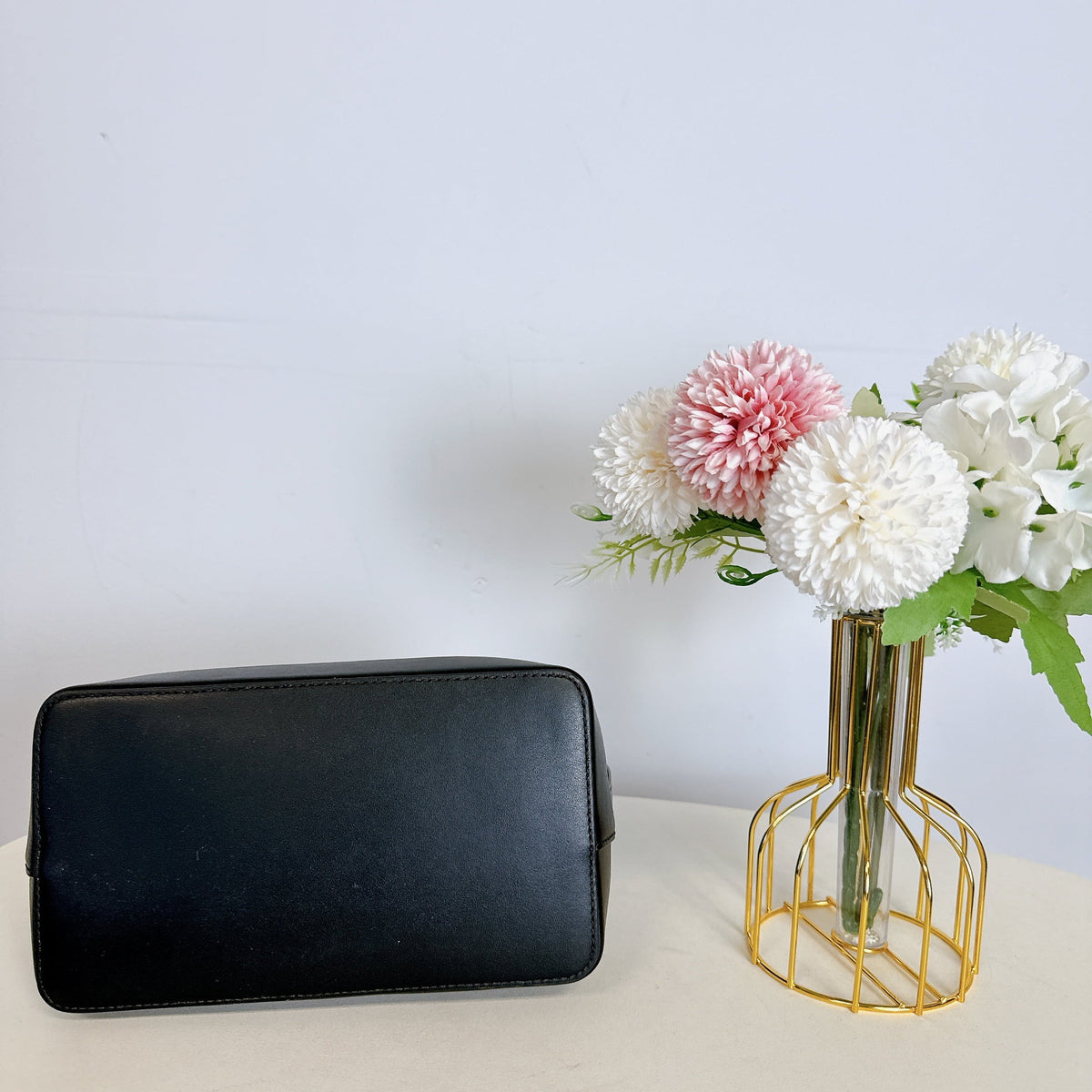 Kate Black Reegan KA753 Bucket Bag IN Spade