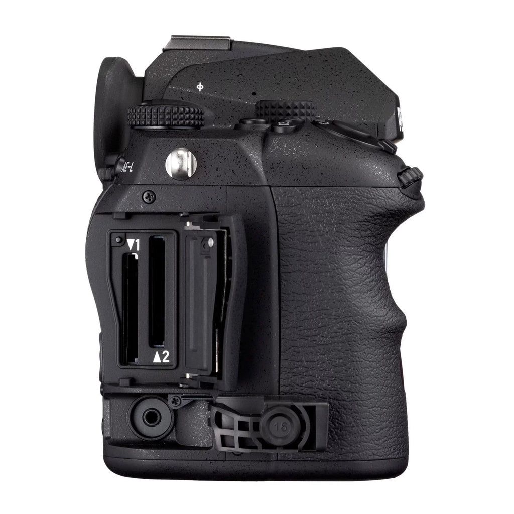 Kit, Mark Camera & Strap, K-3 with Body III Card (Black) 64GB Cleaning SD Pentax